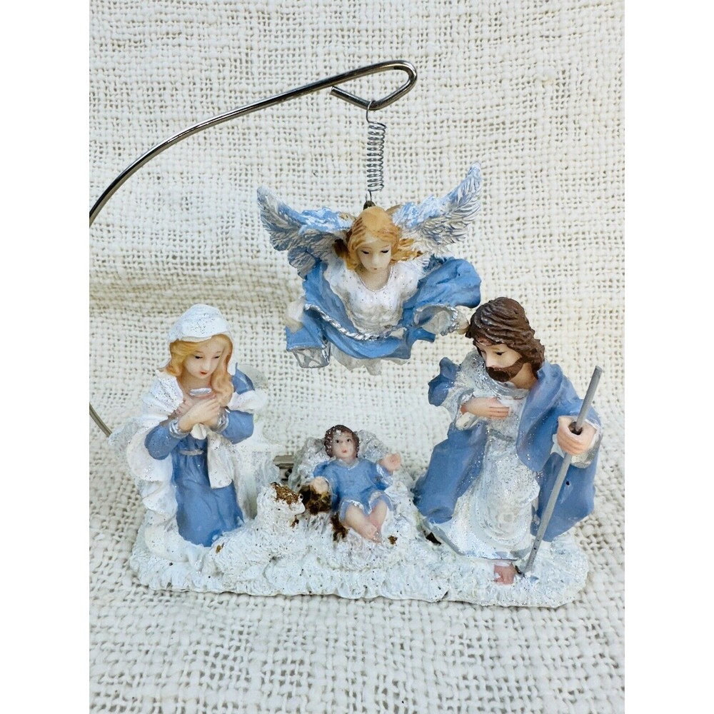LINCOLNSHIRE Christmas Collection (Nativity With Hanging Angel Set )